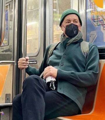 “You’ve Got a Friend in Me!” Tom Hanks Shows Subway Riders How to Protect Their Health